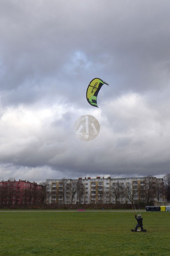 這是滑翔風箏。